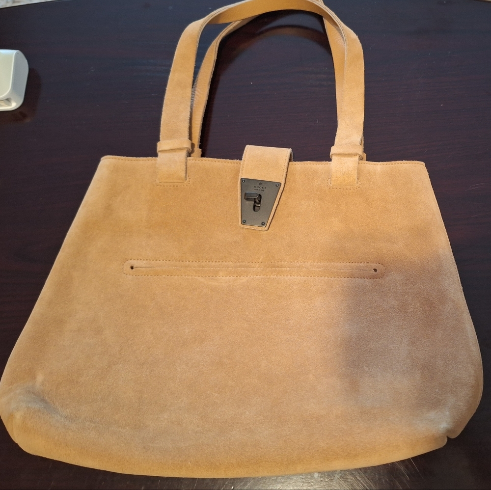 Suede Gucci Tote and Wallet Set - Picture 3 of 17
